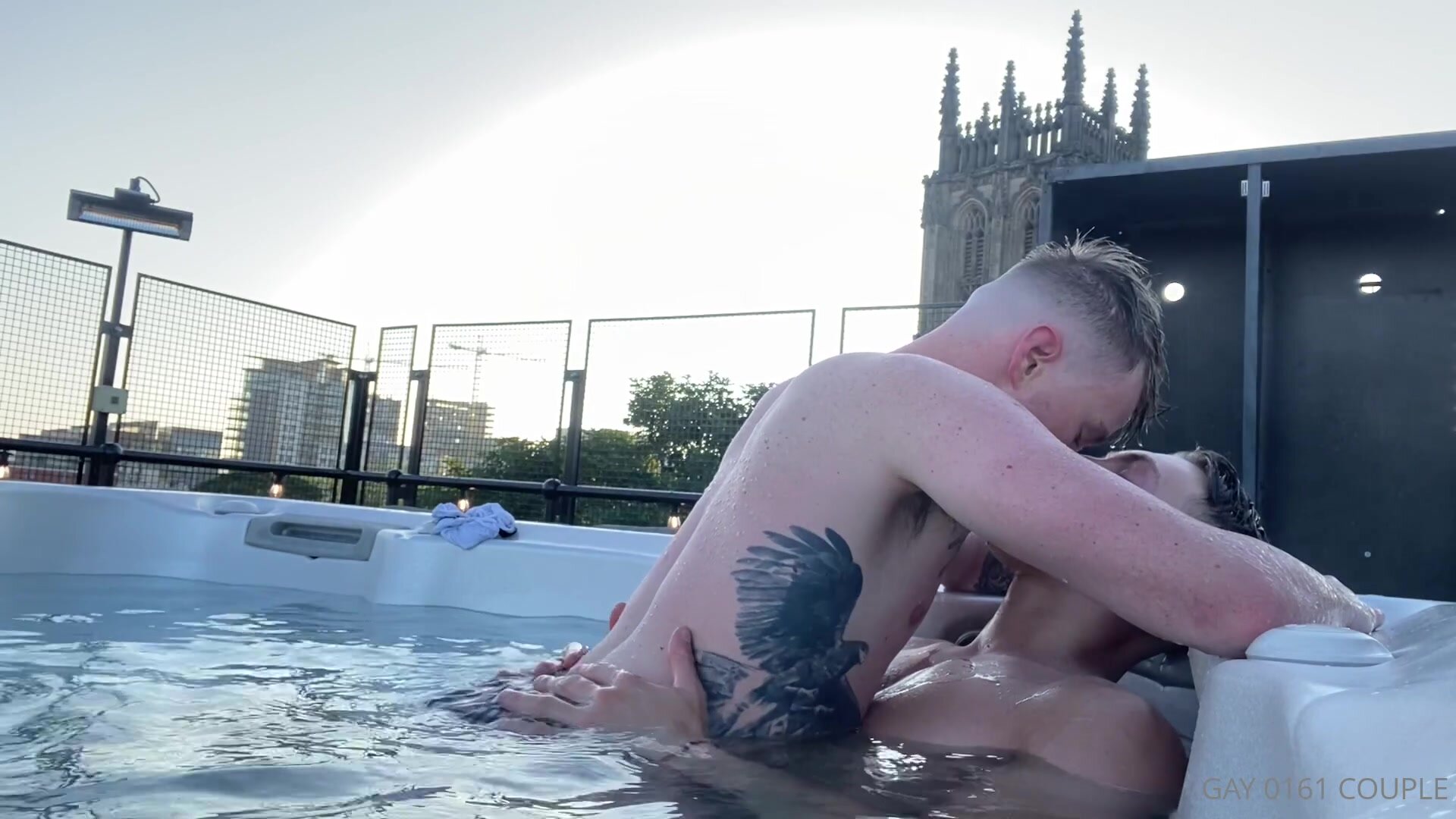 Hot Tub Fuck Part 2 - Gay Porn HD Online