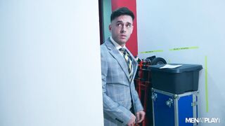 A Helping Hand (Cristian Sam, Manuel Reyes)