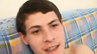 Простой деревенский православный парень