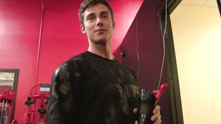 Pumping muscle Tyson D - Photoshoot 3